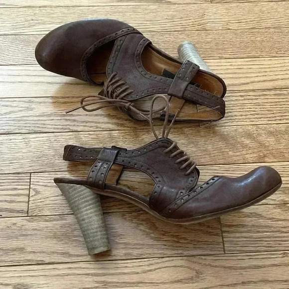 ❤️Clearance❤️[EU40/US9.5]Zinda Closed Toe Cut out Heeled Brown Leather Sandal - Picture 2 of 8